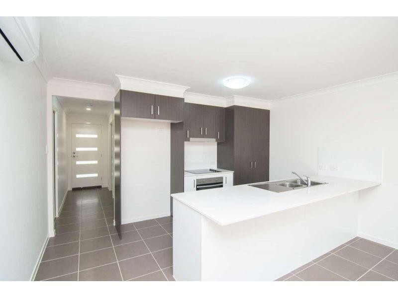 2/14 Baxter Crescent, Caboolture QLD 4510