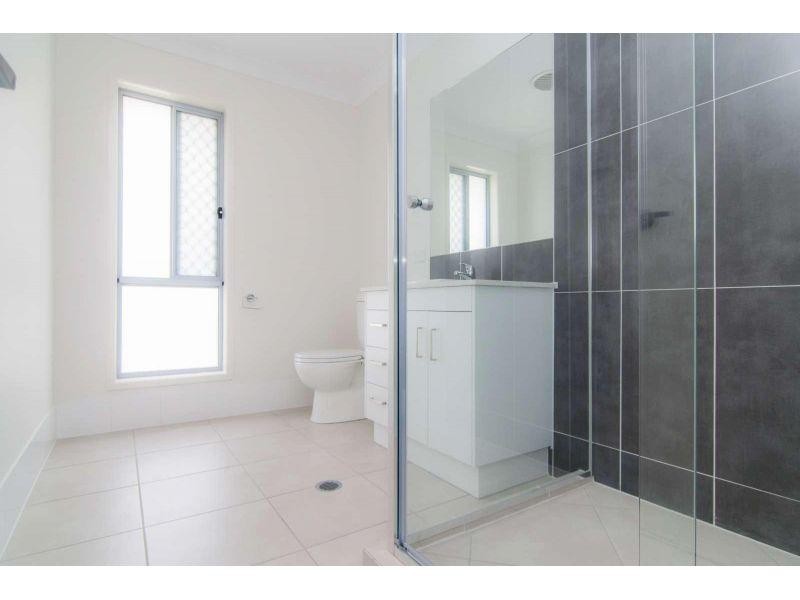 2/23 Poole Court, Caboolture QLD 4510