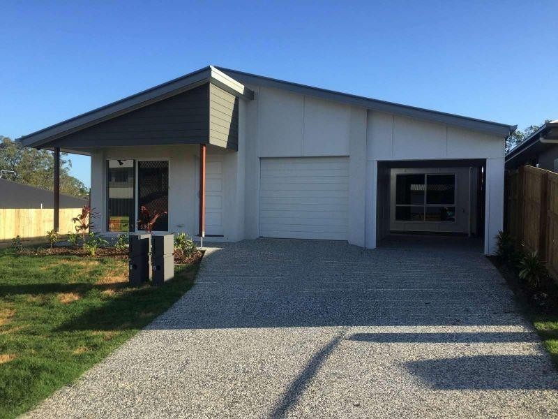 2/5 Antelope Street, Dakabin QLD 4503