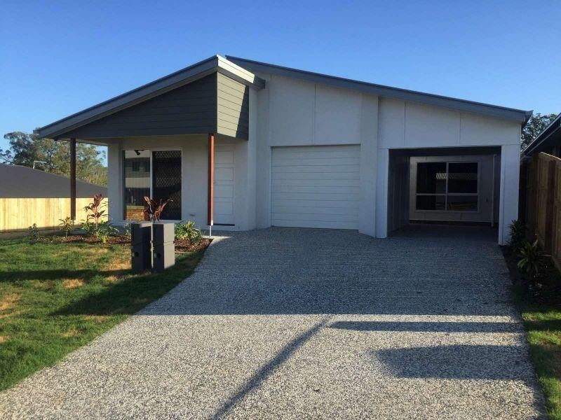 2/5 Antelope Street, Dakabin QLD 4503