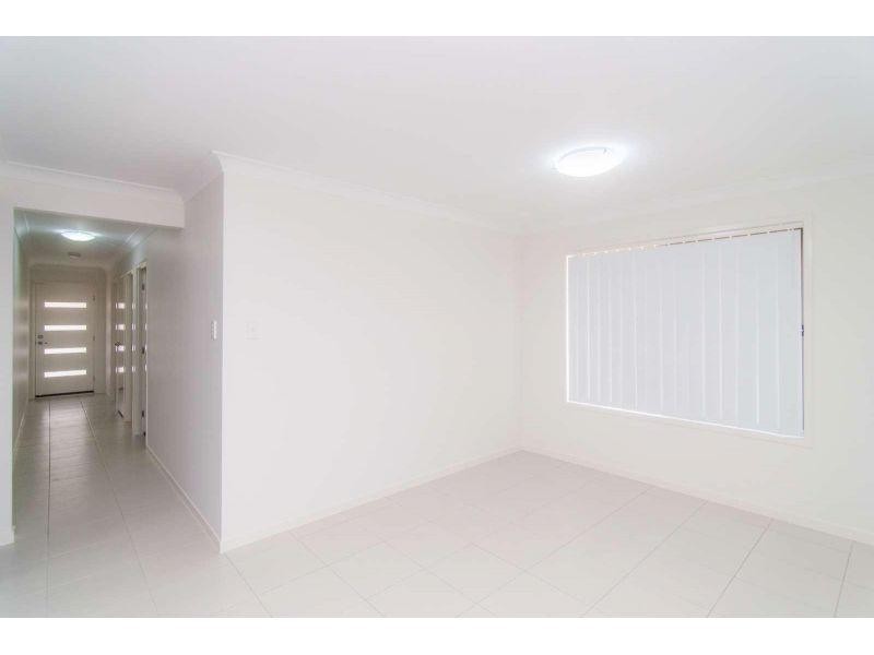 1/22 Cycad Drive, Upper Caboolture QLD 4510