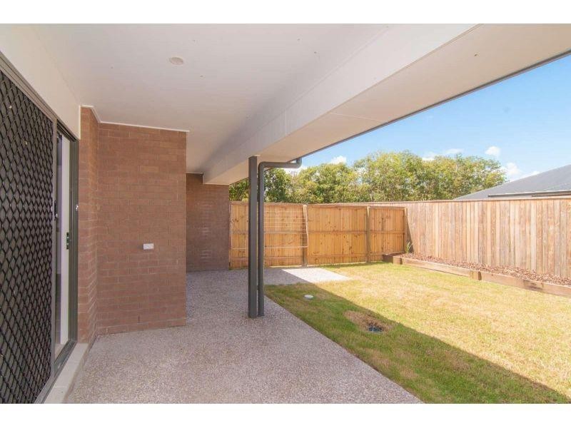 2/22 Cycad Drive, Upper Caboolture QLD 4510