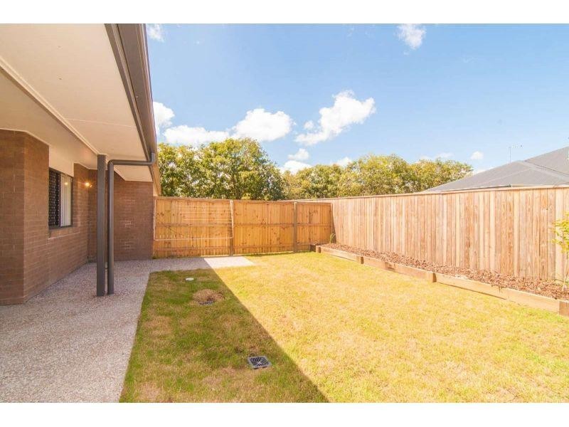 2/22 Cycad Drive, Upper Caboolture QLD 4510