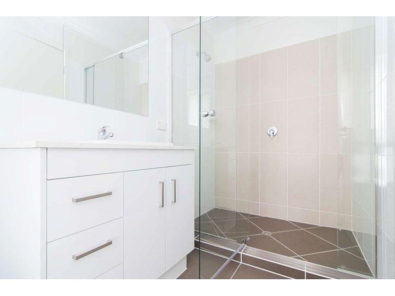 1/56-58 Christine Street, Caboolture QLD 4510