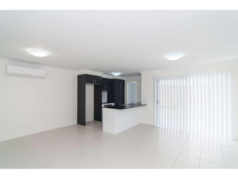 2/34 Coogera Court, Morayfield QLD 4506