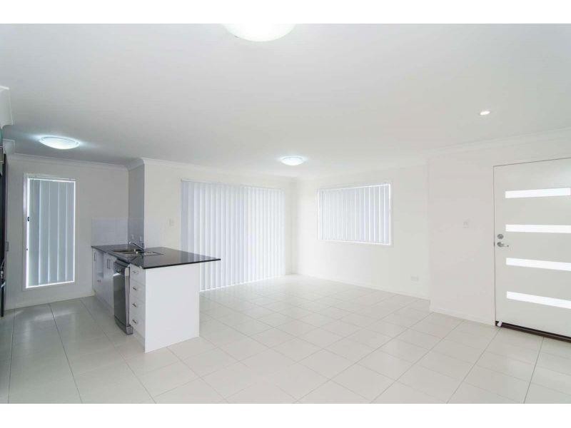2/34 Coogera Court, Morayfield QLD 4506