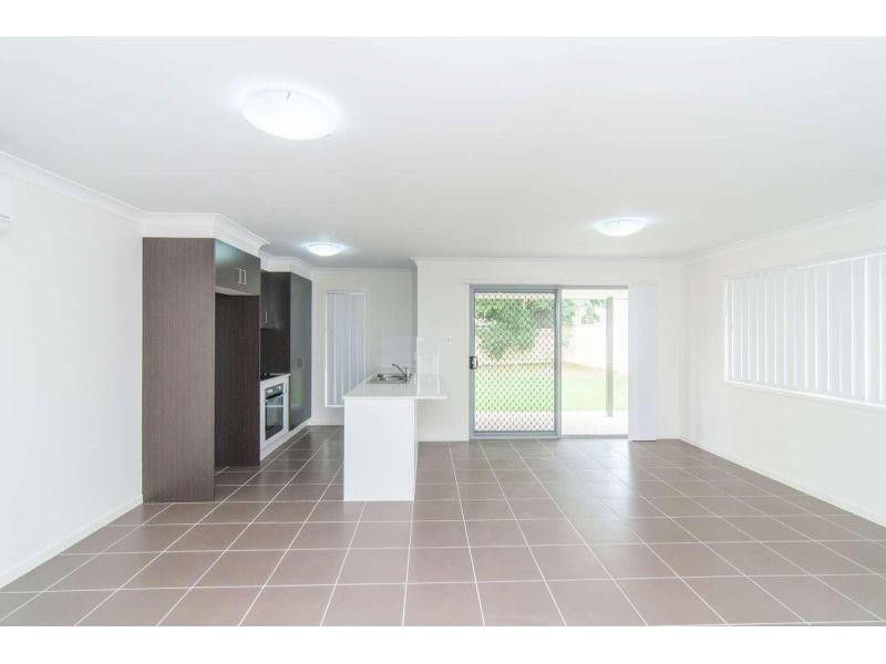 2/64 Ruby Street, Caboolture QLD 4510