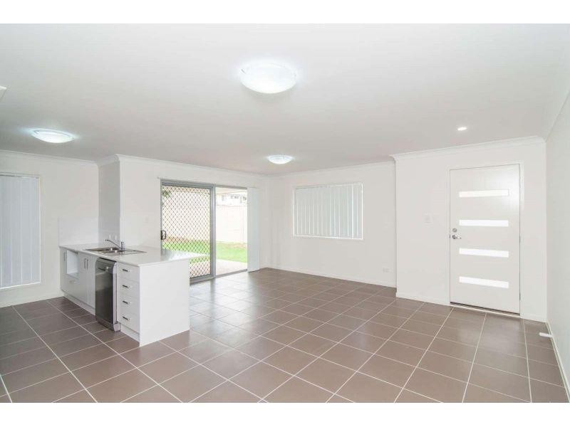 2/64 Ruby Street, Caboolture QLD 4510