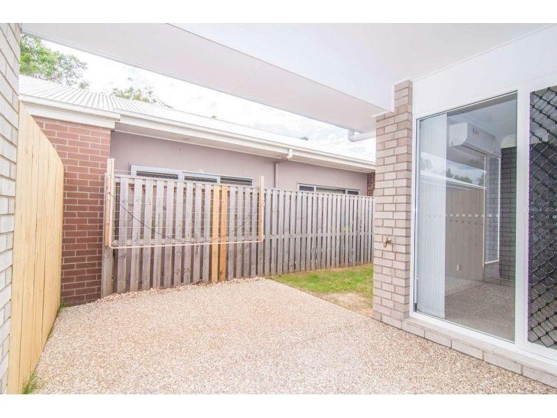 2/127 Glass House Circuit, Kallangur QLD 4503