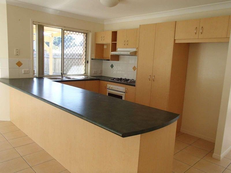 1 Chantrey Court, Kallangur QLD 4503