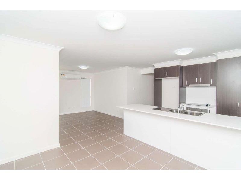 2/8 Taylor Court, Caboolture QLD 4510
