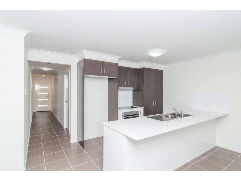 2/8 Taylor Court, Caboolture QLD 4510