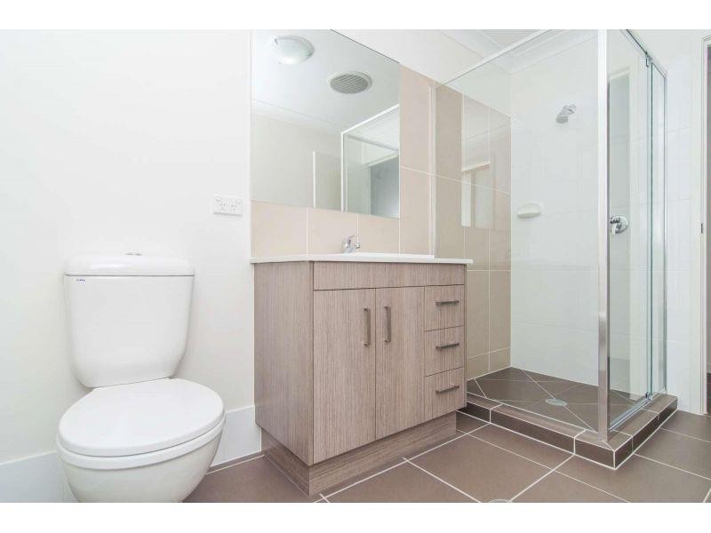 2/8 Taylor Court, Caboolture QLD 4510