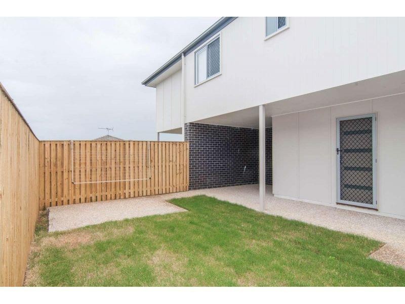 2/10 Bellthorpe Circuit, Kallangur QLD 4503