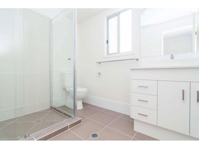 2/10 Bellthorpe Circuit, Kallangur QLD 4503