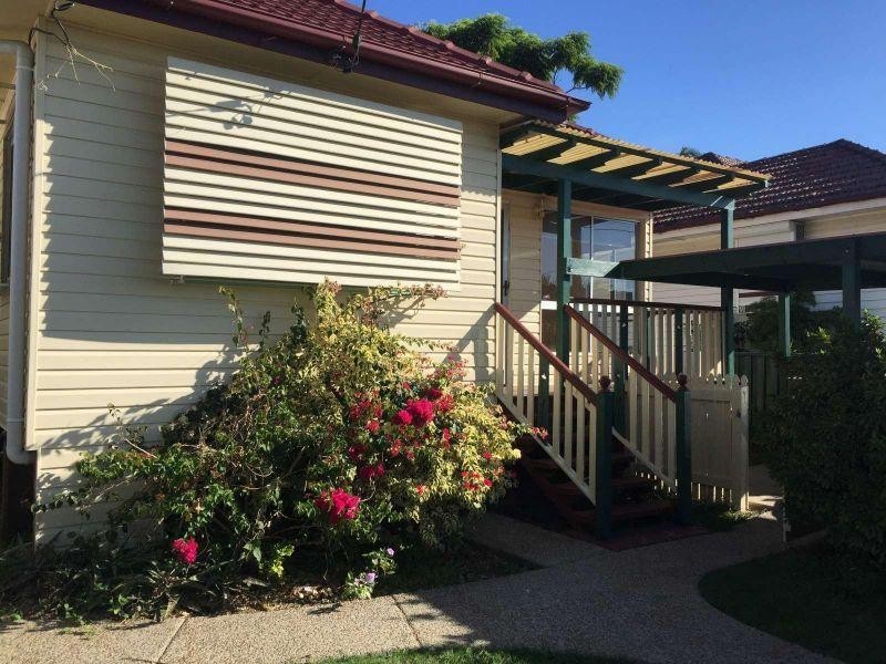 31 Keenan Street, Margate QLD 4019
