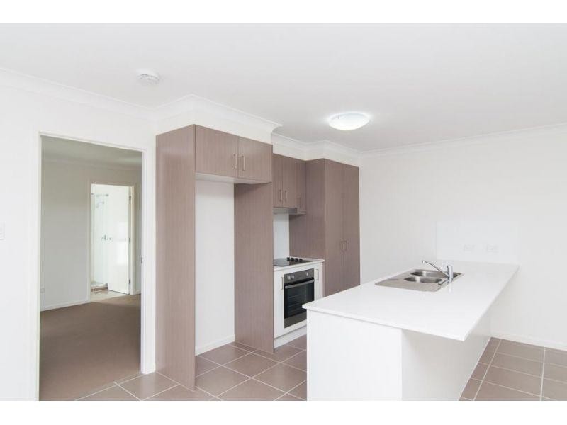 1/74 Cox Drive, Morayfield QLD 4506