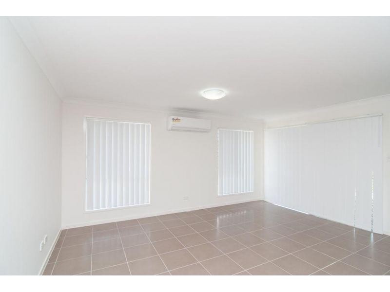 1/74 Cox Drive, Morayfield QLD 4506