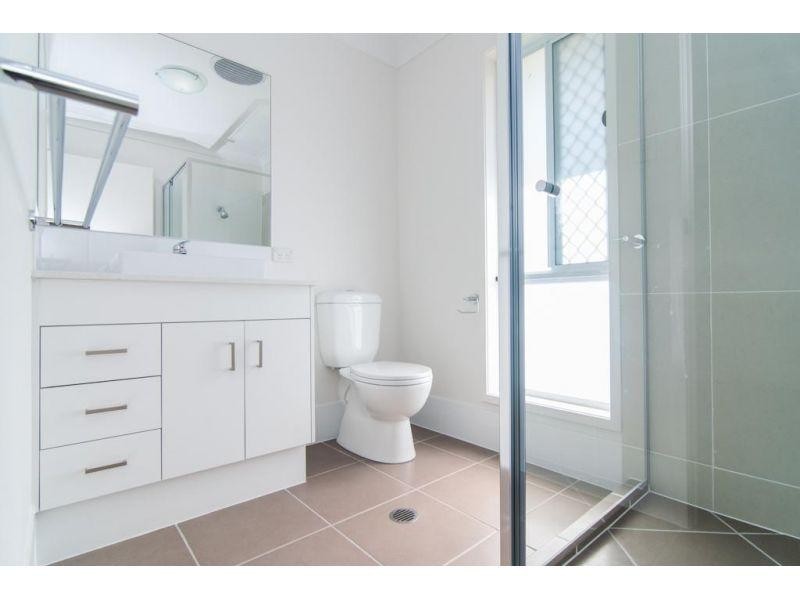 1/74 Cox Drive, Morayfield QLD 4506