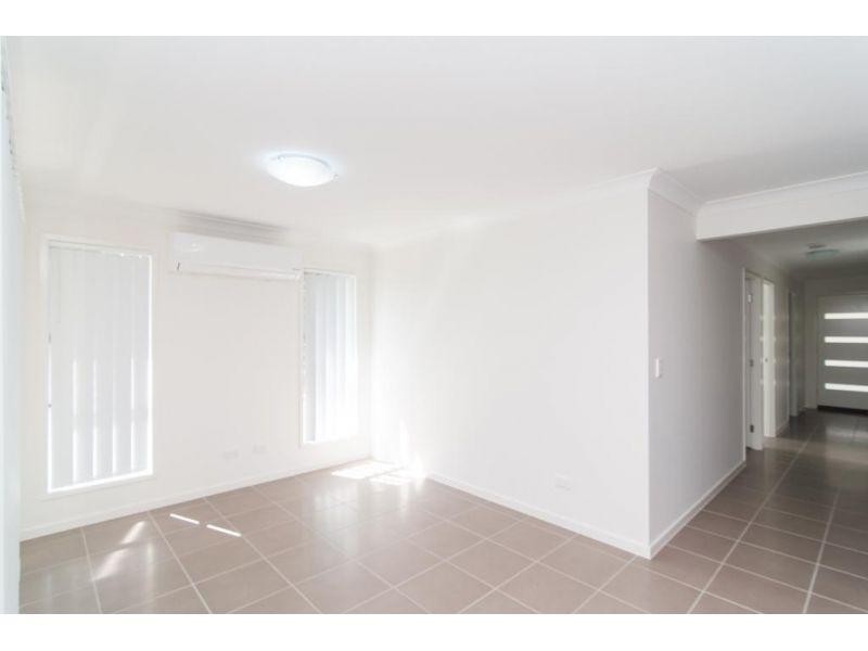 2/13 Thea Court, Morayfield QLD 4506