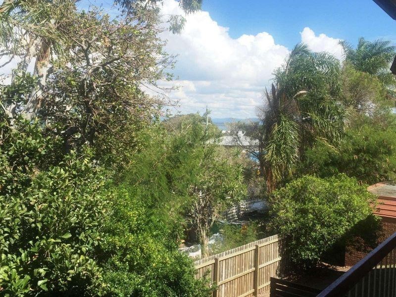 4/10 Kate Street, Woody Point QLD 4019