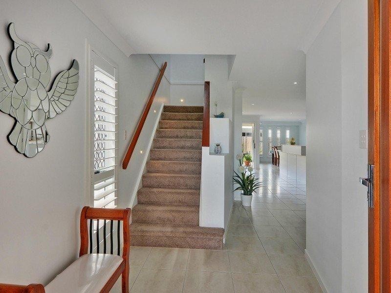 6 Promontory Street, Birtinya QLD 4575