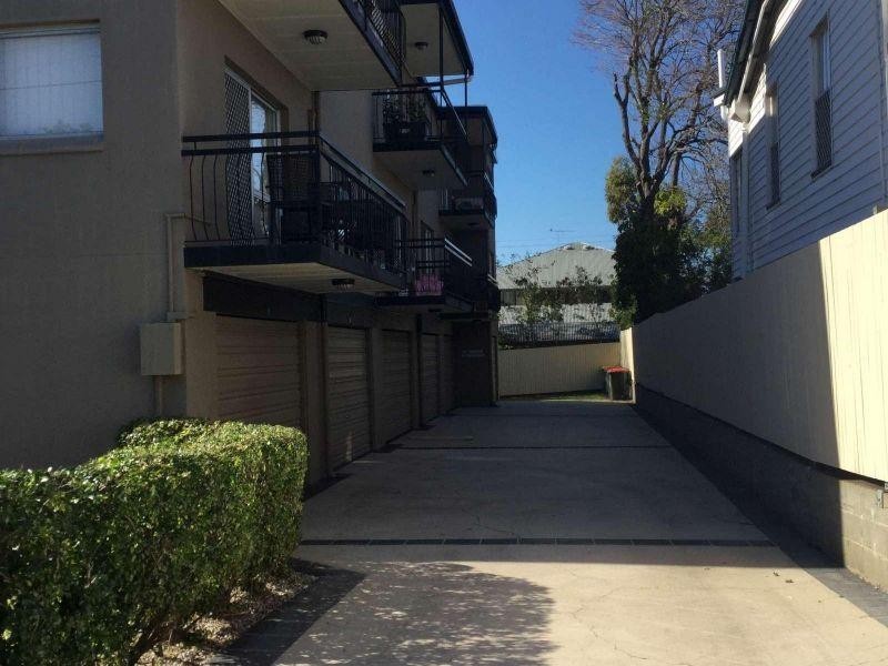 6/27 Hall Street, Northgate QLD 4013