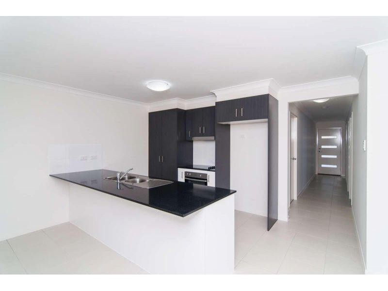 2/1 Taylor Court, Caboolture QLD 4510