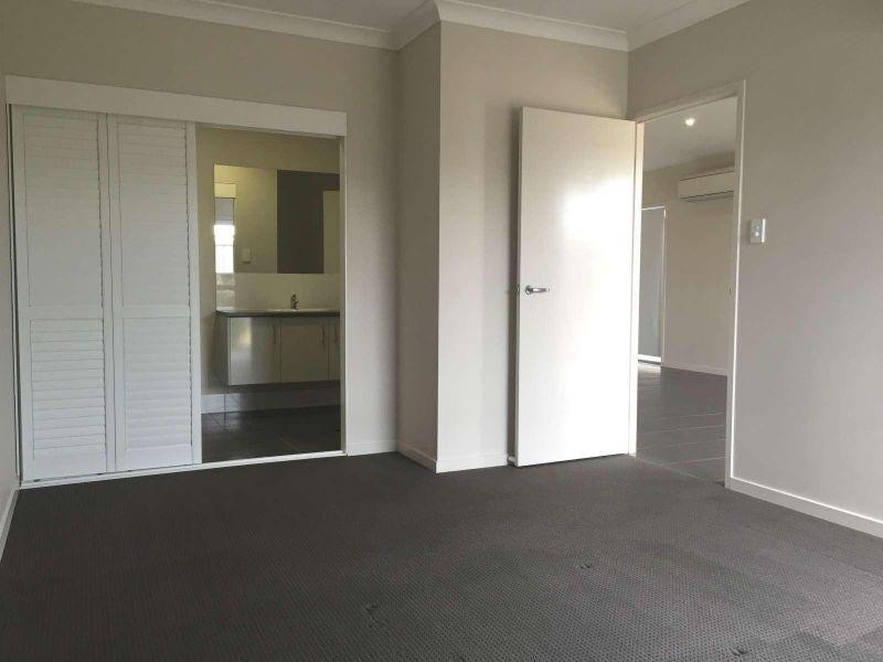 15 Tribeca Circuit, North Lakes QLD 4509