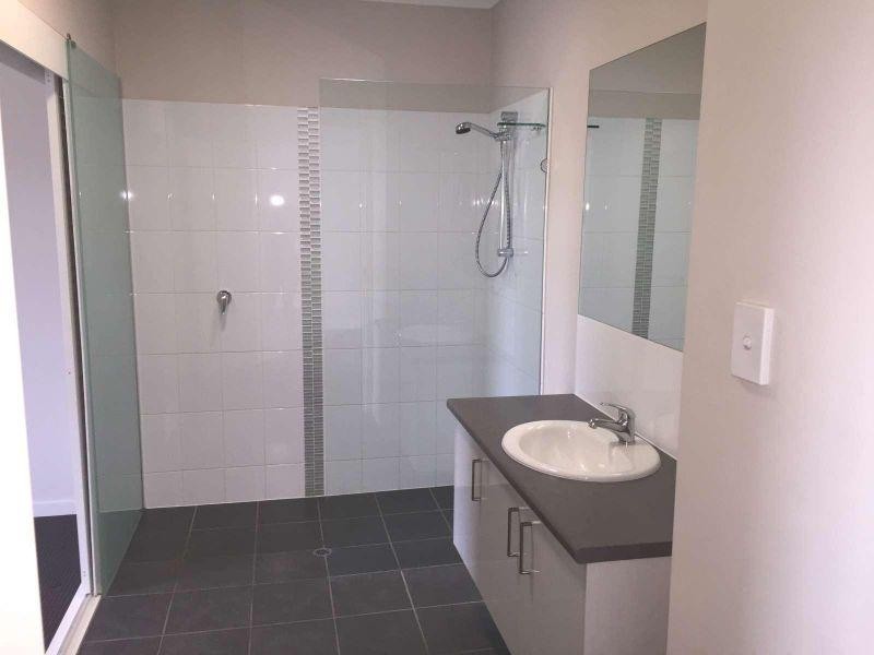 15 Tribeca Circuit, North Lakes QLD 4509