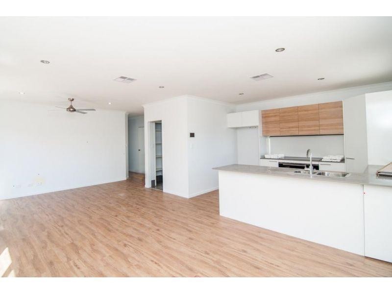 29 Burralong Street, Deagon QLD 4017