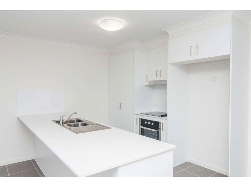 1/6 Riverpilly Court, Morayfield QLD 4506