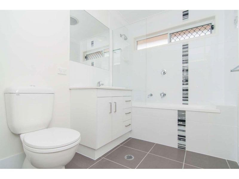 1/6 Riverpilly Court, Morayfield QLD 4506