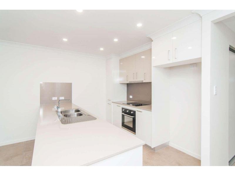 1/9 Baxter Crescent, Caboolture QLD 4510