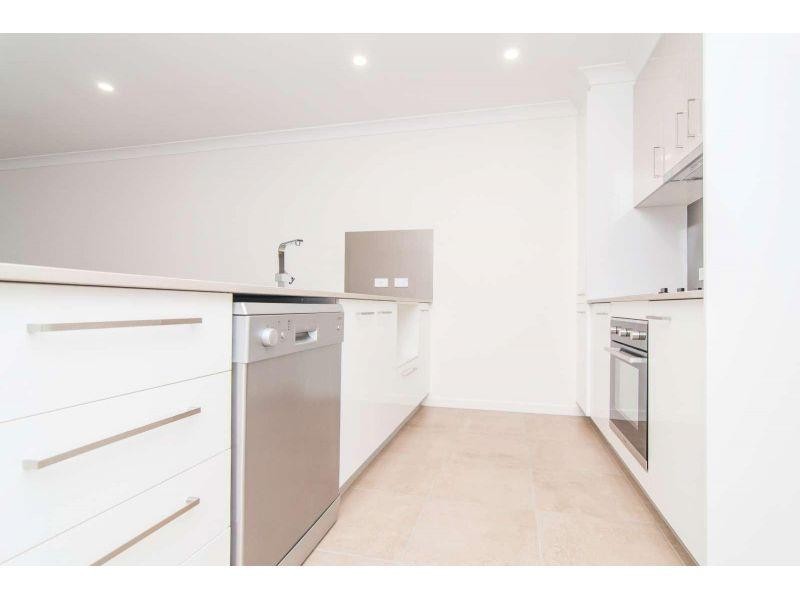 1/9 Baxter Crescent, Caboolture QLD 4510