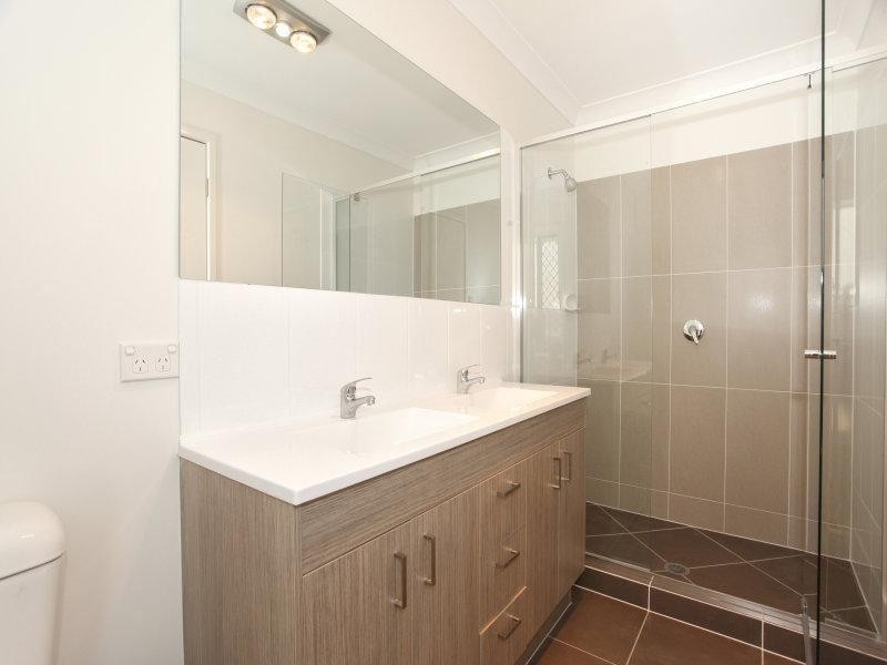 15 Glorious Avenue, Narangba QLD 4504