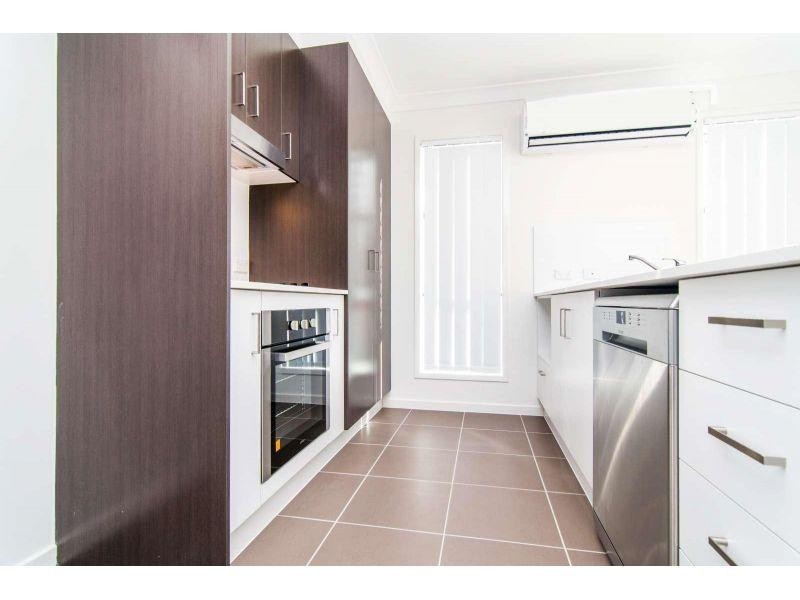 1/26 Leigh Crescent, Dakabin QLD 4503