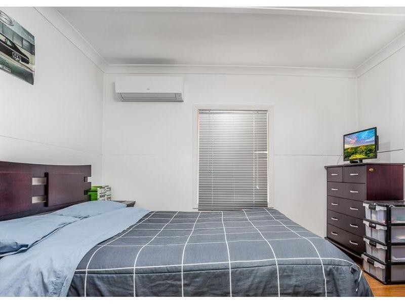 1/14  Ashmole Road, Redcliffe QLD 4020