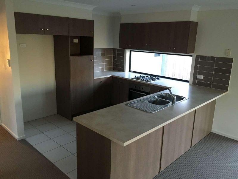 8B Water Gum Crescent, Ningi QLD 4511