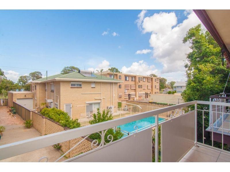 2/4 Thornely Close, Bellara QLD 4507