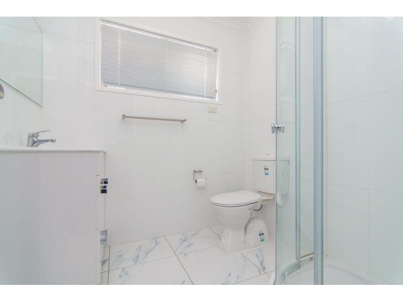 2/4 Thornely Close, Bellara QLD 4507