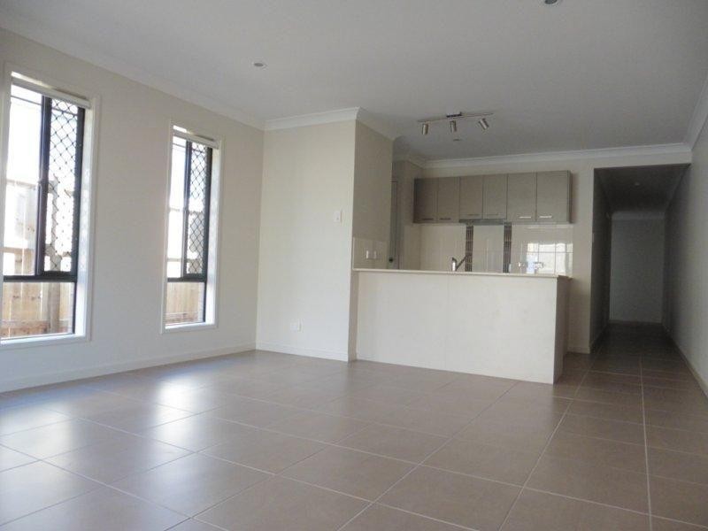 1/8 Monitor Avenue, Dakabin QLD 4503