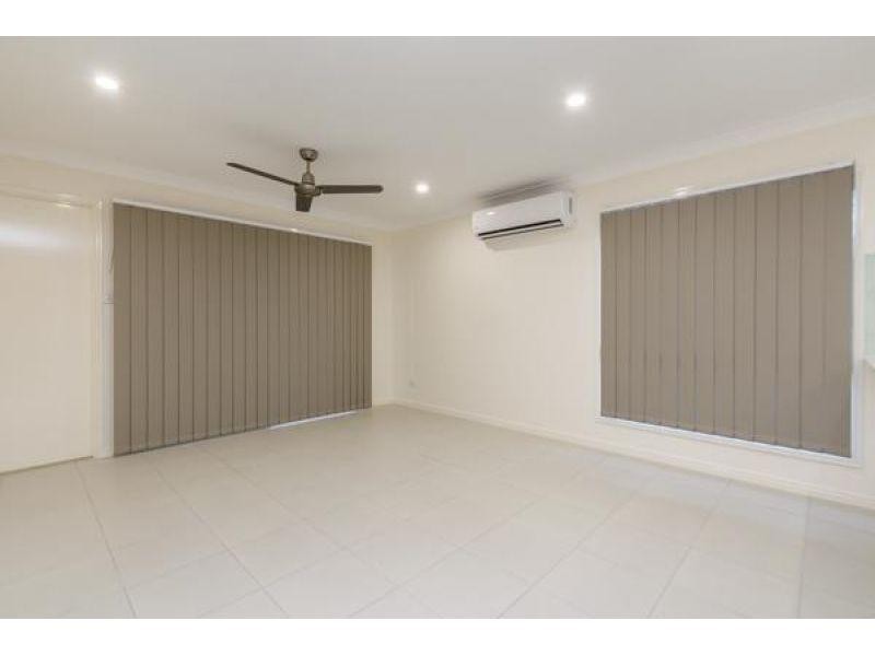 10 Splendid Parade, Narangba QLD 4504