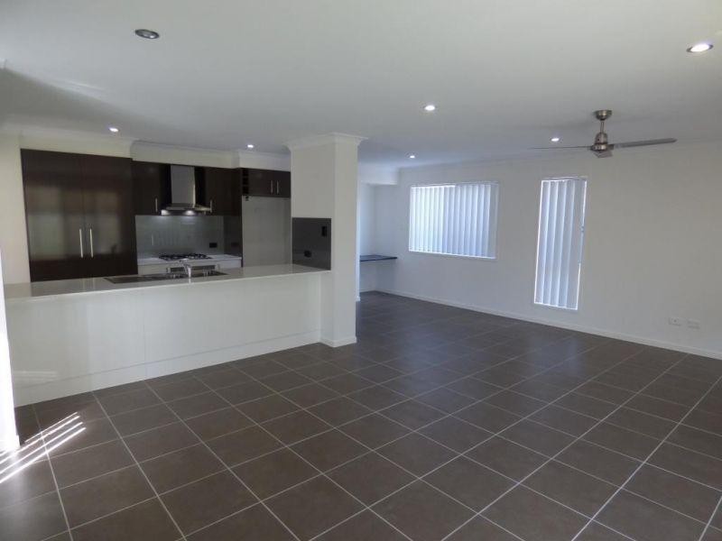 17 Stokes Street, North Lakes QLD 4509