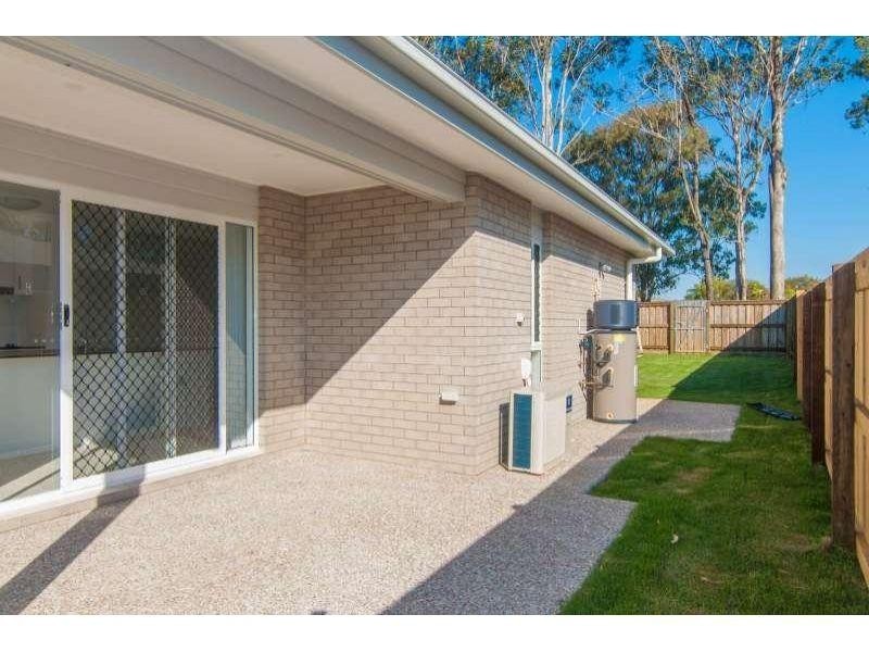 2/18 Riverpilly Court, Morayfield QLD 4506