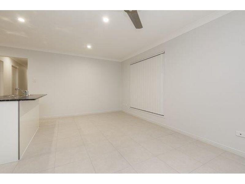 7 Eco Crescent, Narangba QLD 4504