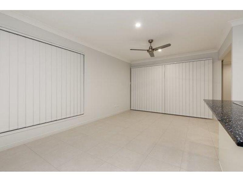 7 Eco Crescent, Narangba QLD 4504