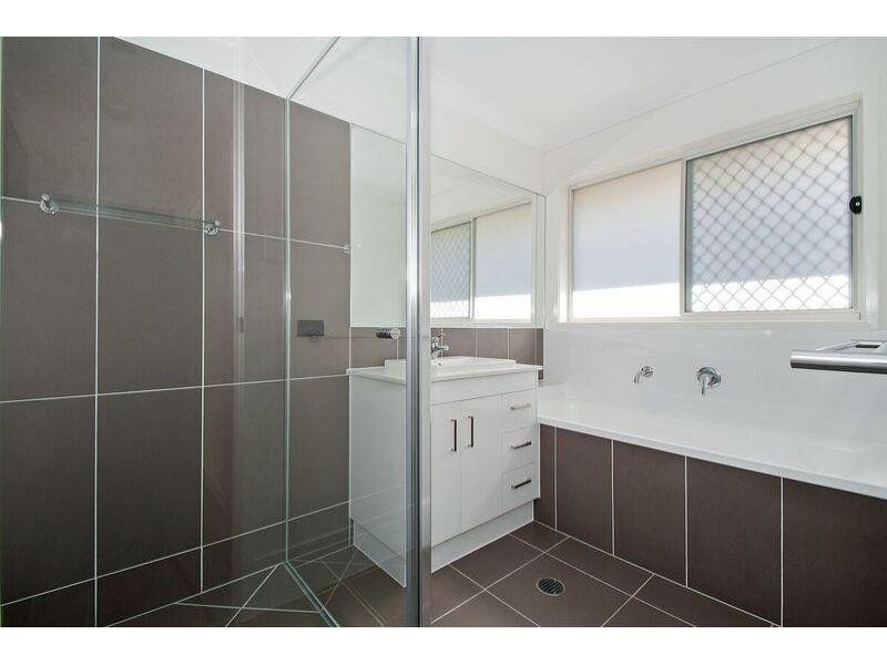 25 Coggins Street, Caboolture South QLD 4510