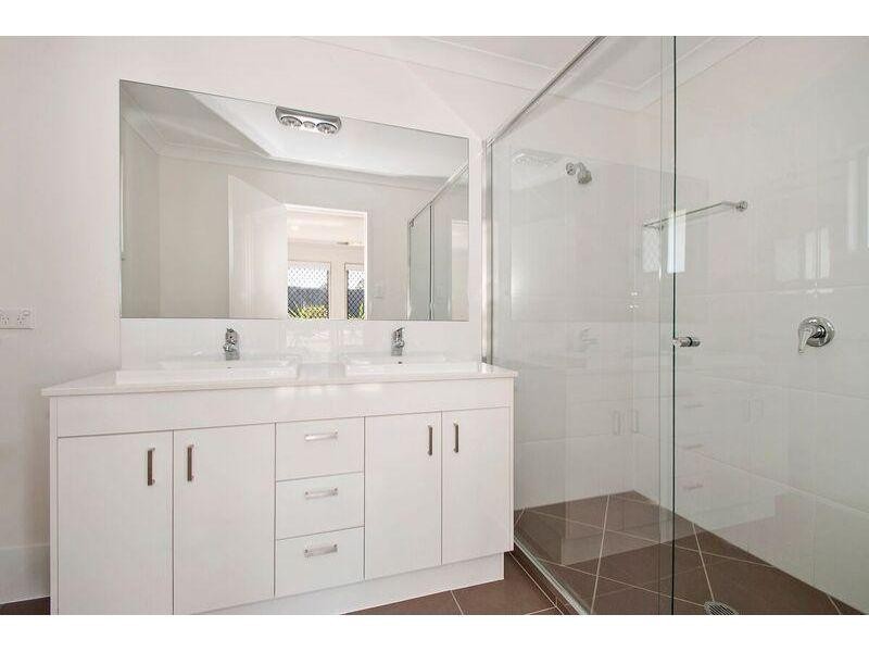 34 Coggins Street, Caboolture South QLD 4510