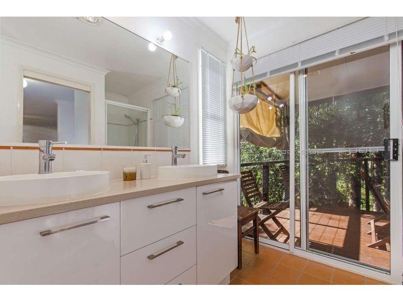 12 Lauren Drive, Buderim QLD 4556